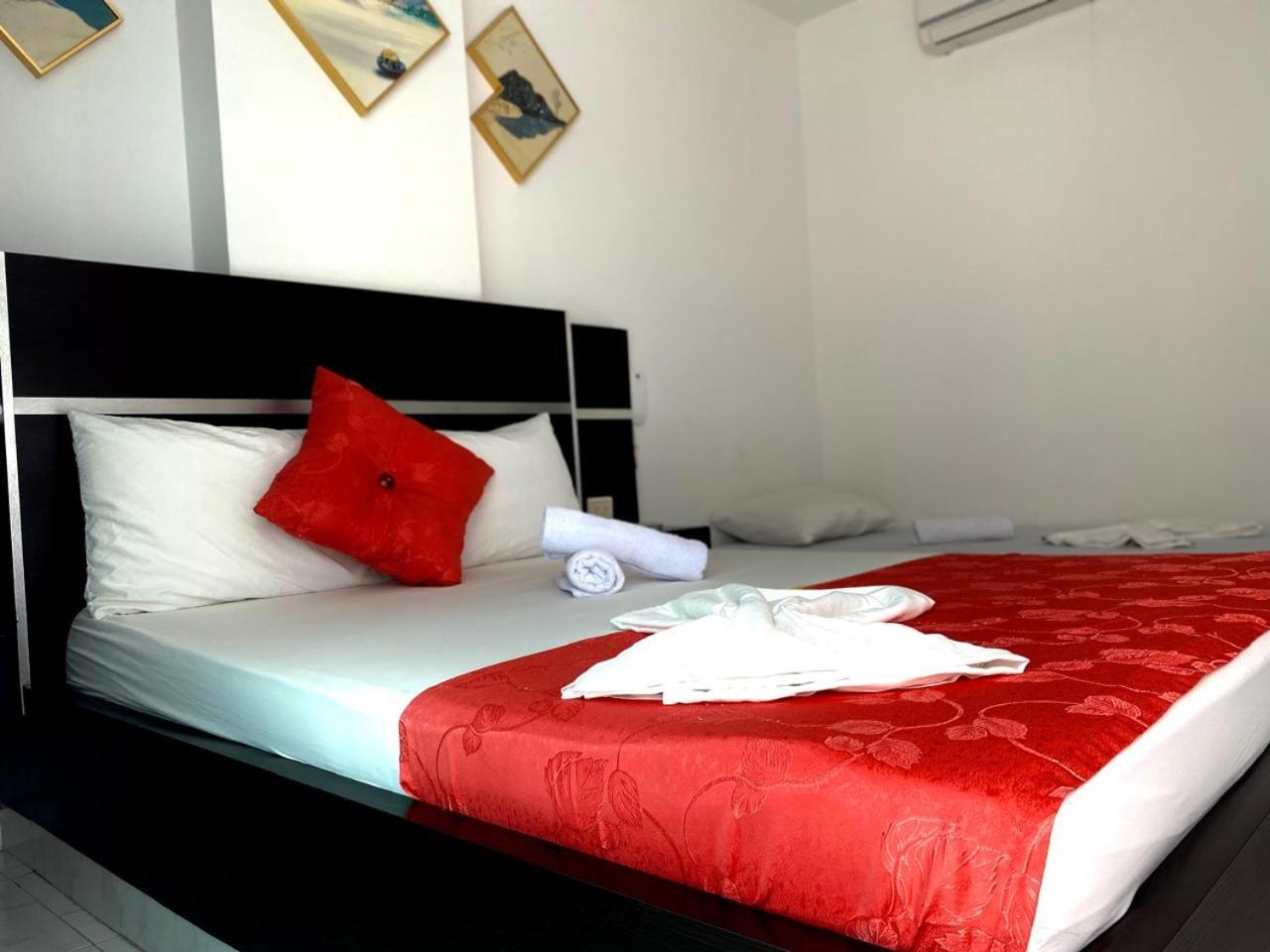 Hotel Suite Royal Melgar Exterior photo