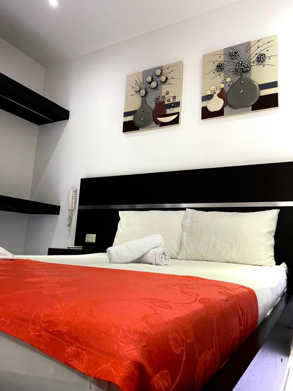 Hotel Suite Royal Melgar Exterior photo