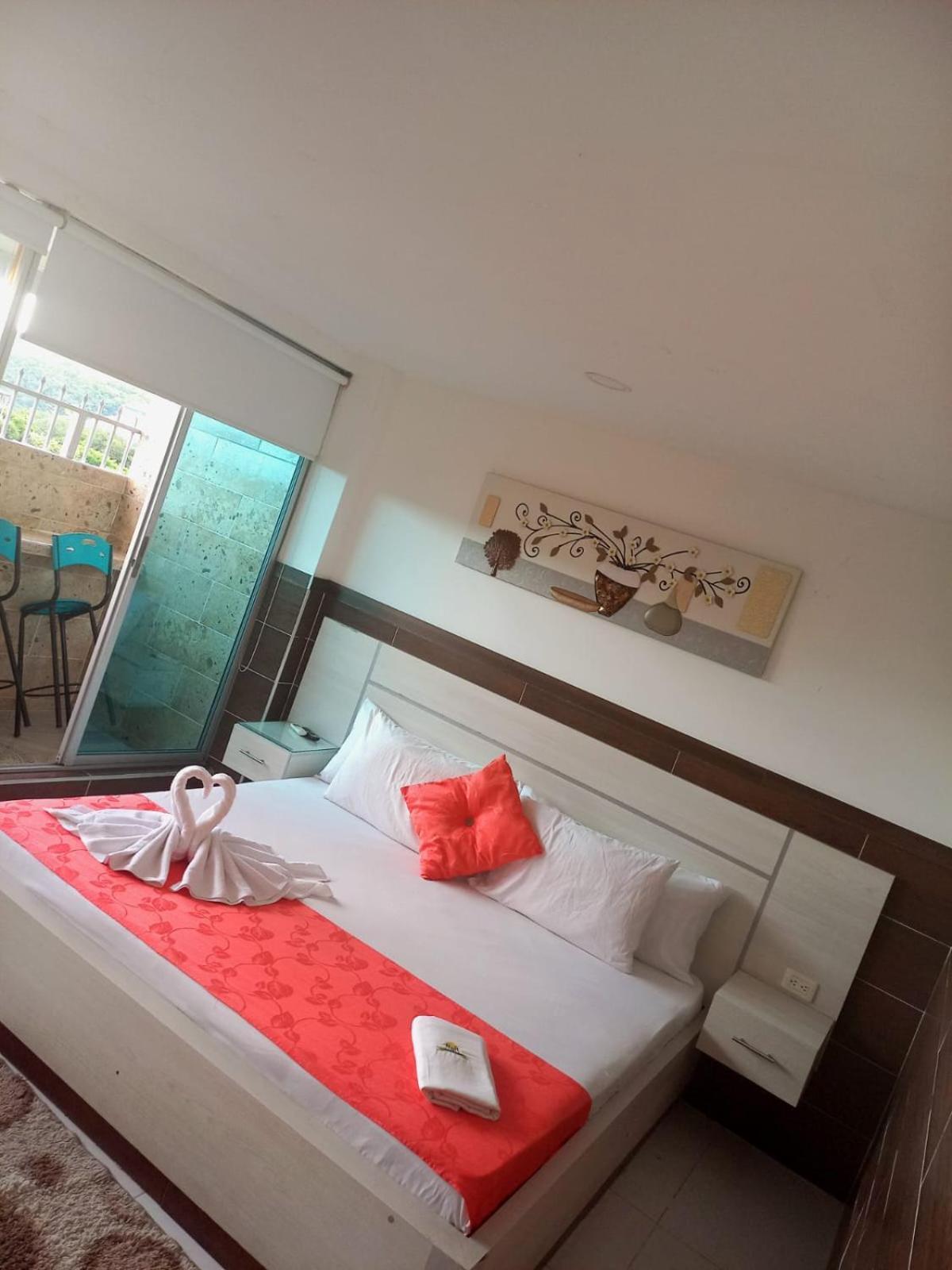 Hotel Suite Royal Melgar Exterior photo